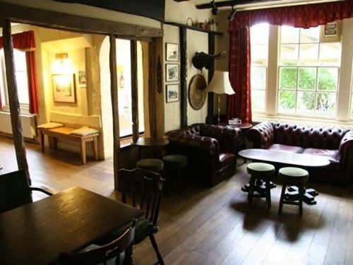 Hotel The Crown At Broad Hinton Esterno foto